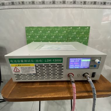 Pin Makita 18V 21V 5Ah Nhận Sạc Adaptor DC