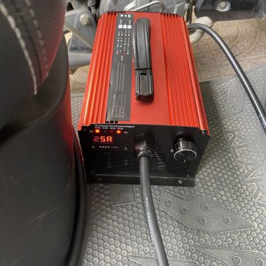 Sạc Siêu Nhanh 2000W cho xe Evo KlaraS2 FelizS VentoS TheoS
