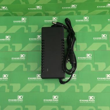 Sạc pin 21V 2A mẫu lớn có đèn báo đầy dùng cho pin 5S 18V