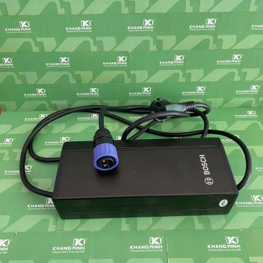 Sạc A1 60V 5A 350W Xe Máy Điện Vinfast Klara A1 mới 99%