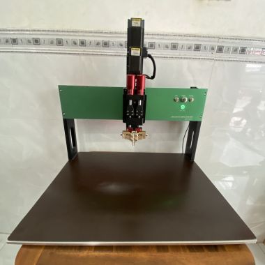 Trụ Hàn Tự Động Tịnh Tiến Ezi Servo 56L Cao Cấp