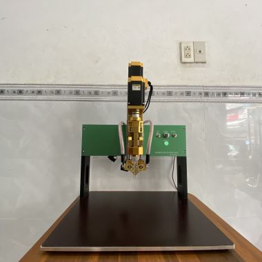 Trụ Hàn Cell Tự Động Xoay Ezi Servo 60L Limited Gold VIP