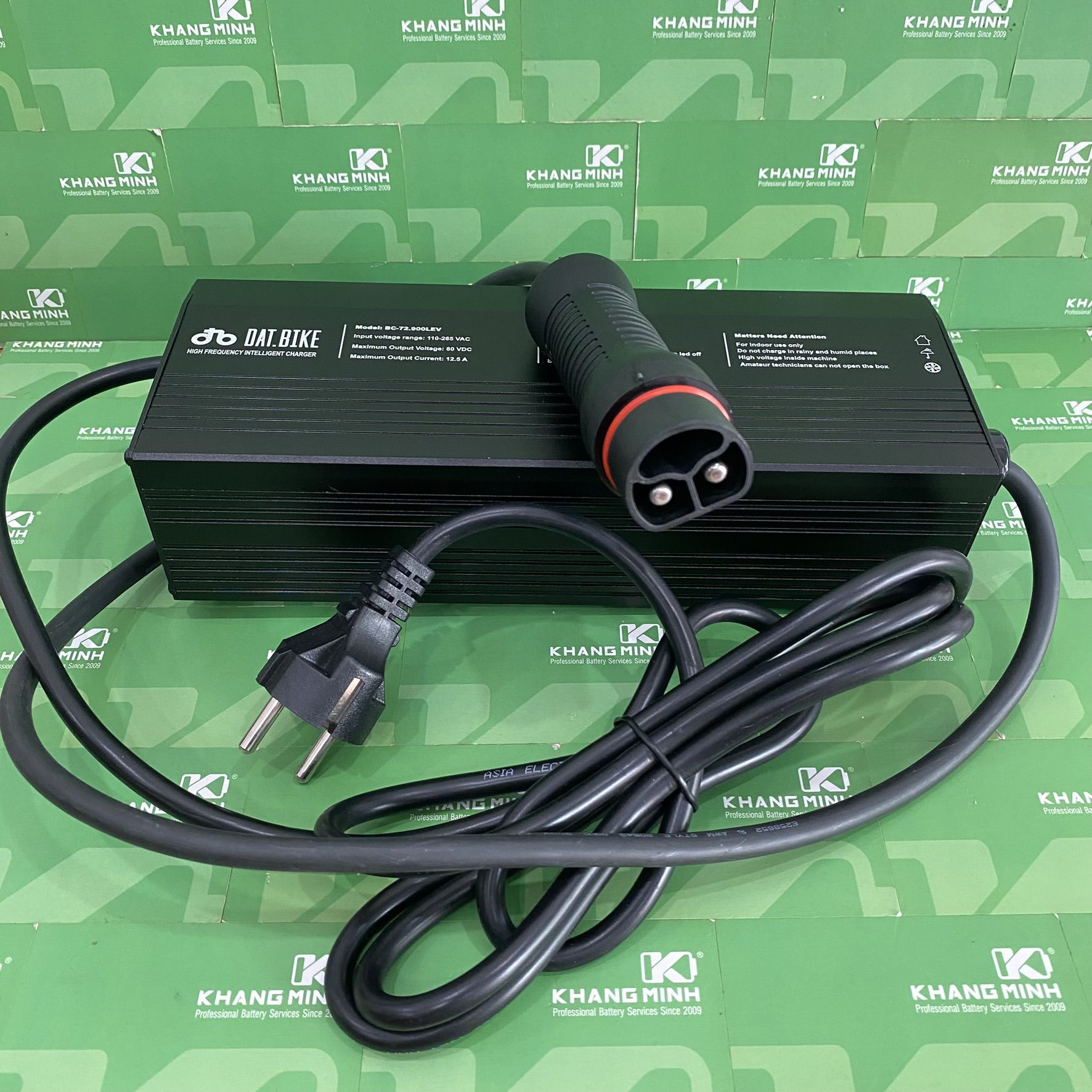 Sạc Dat Bike 900W xe Quantum S2 S3 chính hãng mới