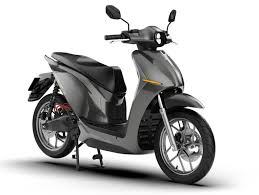 Trạm Sạc nhanh 2500W 30A cho xe VinFast v&agrave; DatBike